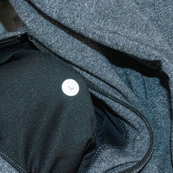 Lululemon Men's Full Zip Teck Jacket Multi pocket in Char Gray Size Large - Picture 3 of 9